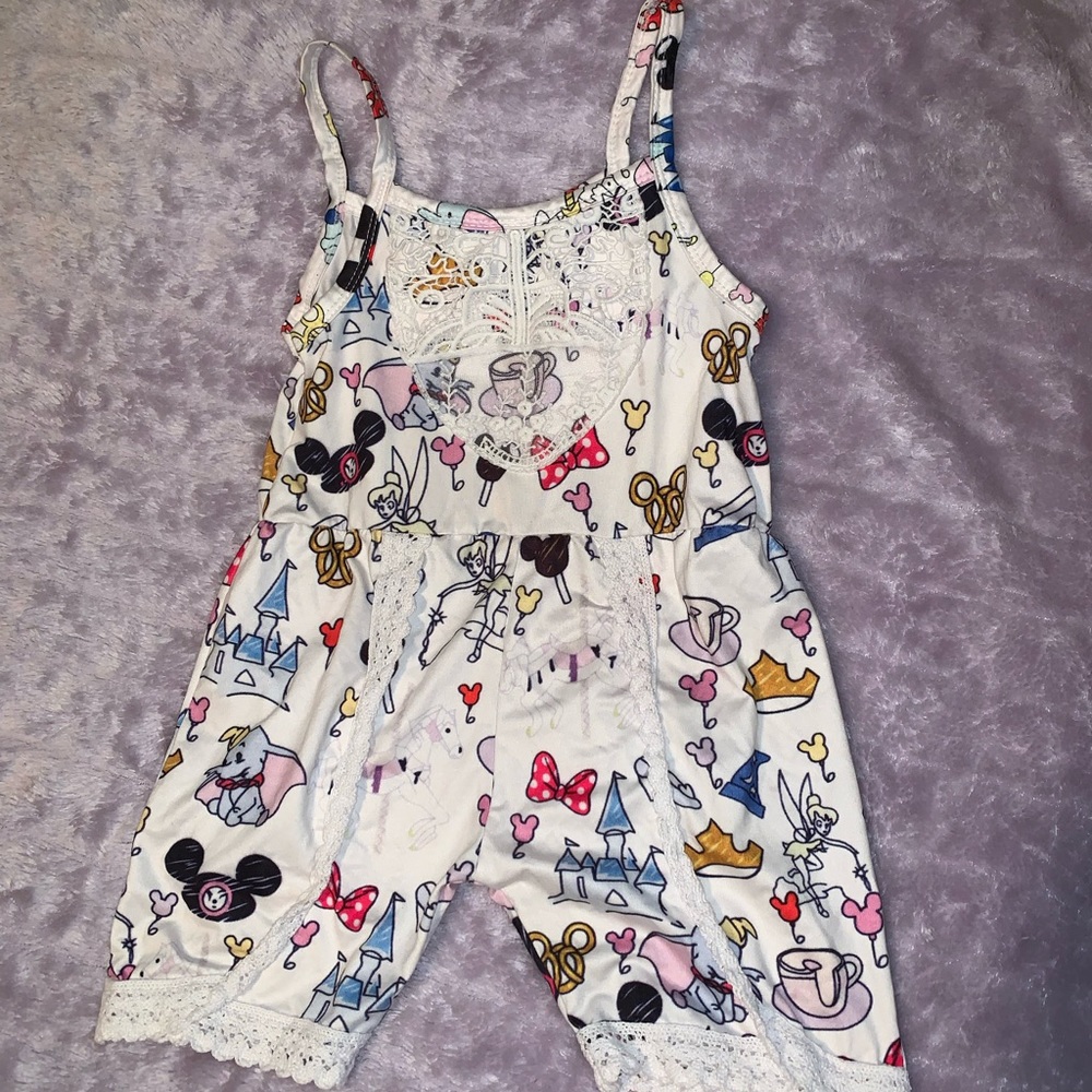 WWD romper. Size 3t. fits like 4/5